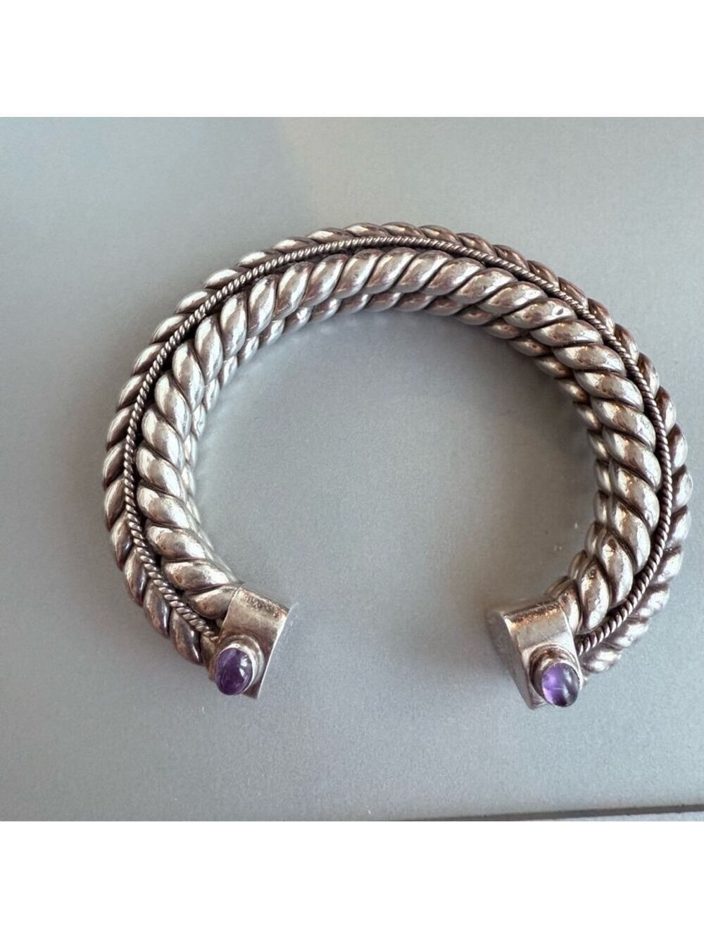 Suarti Bali BA Sterling Silver 925 Amethyst Cabochon HEAVY Cuff Bracelet